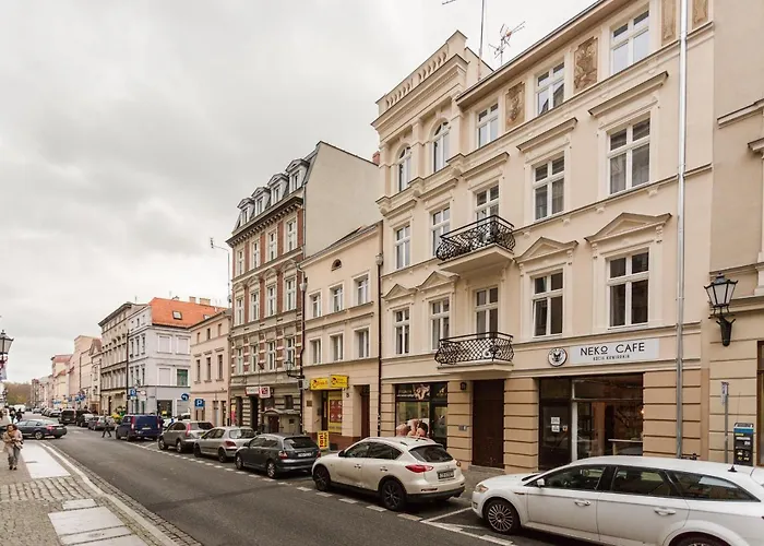 Metropolis Apartment